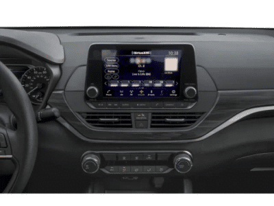 2025 Nissan Altima — photo 7 view