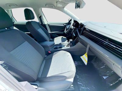 2026 Volkswagen Jetta — photo 22 view
