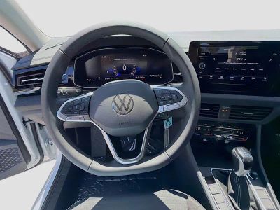 2026 Volkswagen Jetta — photo 10 view