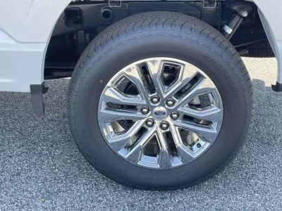 2025 Ford F-150 - Photo 8