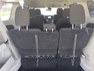 2023 Chrysler Voyager - Photo 11