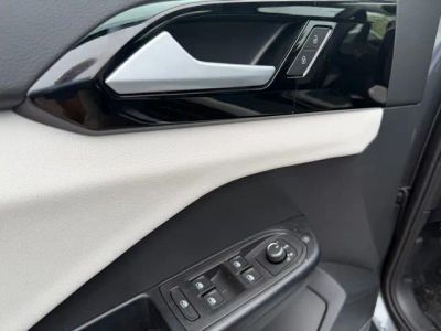 2026 Volkswagen Taos — photo 12 view