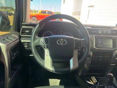 2018 Toyota 4Runner - Photo 2