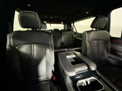 2024 Jeep Grand Wagoneer L — photo 28 view
