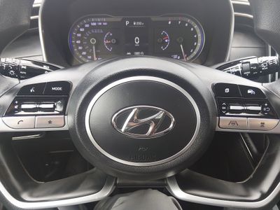 2024 Hyundai Tucson — photo 12 view