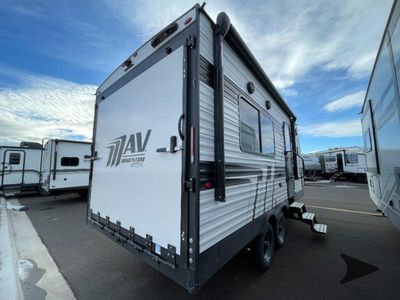 2026 Grand Design Momentum MAV - Photo 6