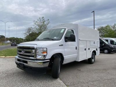 2026 Ford Econoline Cutaway - Photo 7