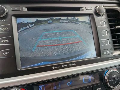 2018 Toyota Highlander - Photo 19