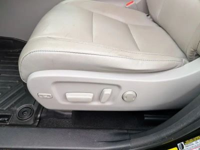 2018 Toyota Highlander - Photo 11