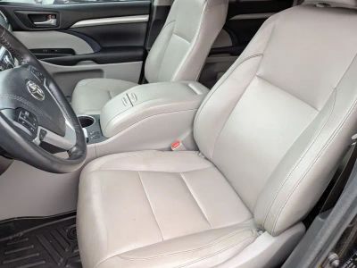 2018 Toyota Highlander - Photo 25