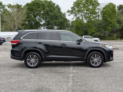 2018 Toyota Highlander - Photo 6
