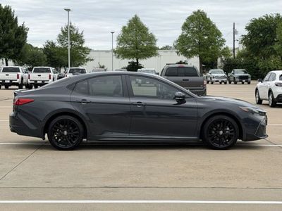2025 Toyota Camry - Photo 3