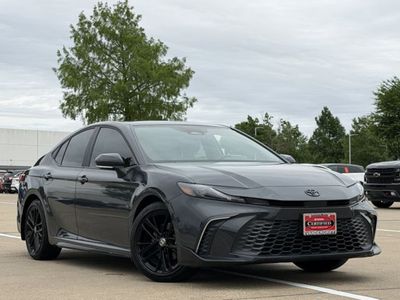 2025 Toyota Camry - Photo 2