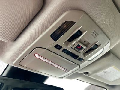 2021 Toyota Highlander — photo 18 view
