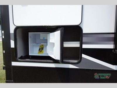 2026 Coachmen RV Brookstone - Photo 8