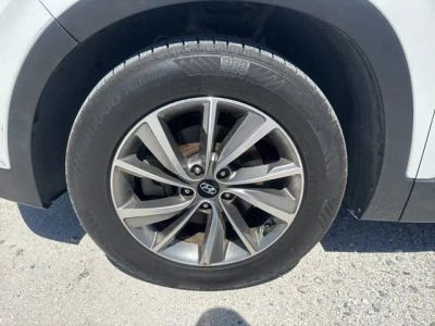2020 Hyundai Santa Fe — photo 12 view