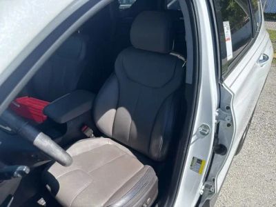 2020 Hyundai Santa Fe — photo 16 view