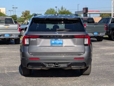 2026 Ford Explorer - Photo 4