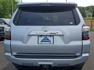 2018 Toyota 4Runner — detail view
