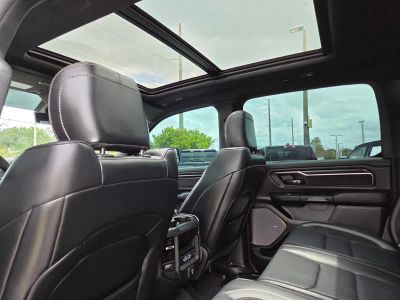 2026 Ram 1500 — photo 18 view