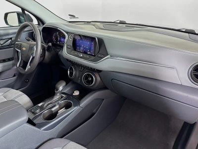 2022 Chevrolet Blazer — photo 32 view