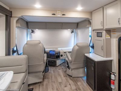 2026 Thor Motor Coach Palazzo GT - Photo 5