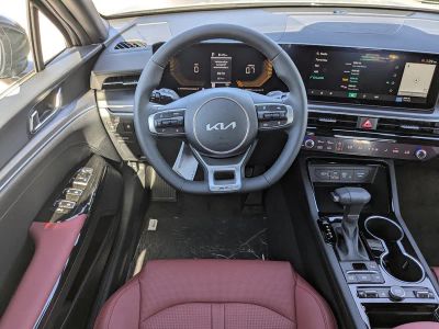 2026 Kia K5 — photo 18 view