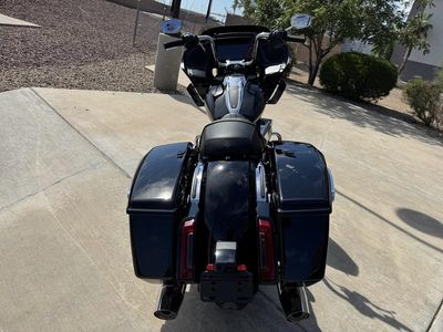 2025 Harley-Davidson FLTRX - Road Glide — engine compartment view