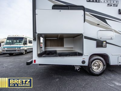 2026 Coachmen RV Freelander - Photo 9