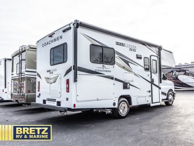 2026 Coachmen RV Freelander - Photo 5