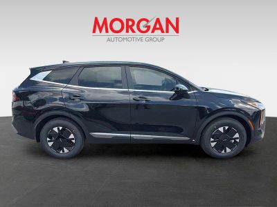 2026 Kia Sportage Hybrid — engine compartment view