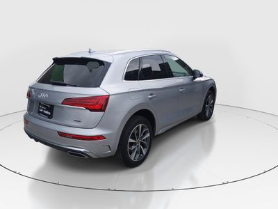 2023 Audi Q5 - Photo 7