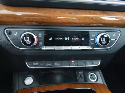 2023 Audi Q5 - Photo 17