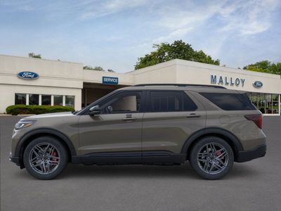 2026 Ford Explorer — photo 8 view