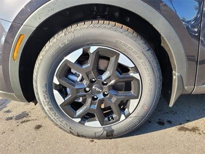 2025 Kia Sorento — detail view