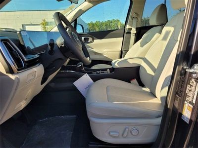 2025 Kia Sorento — engine compartment view