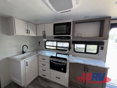 2026 Jayco Jay Flight SLX - Photo 6