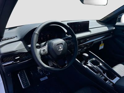2026 Honda Accord Hybrid — photo 9 view