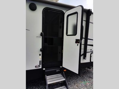 2023 Keystone RV Bullet — photo 15 view