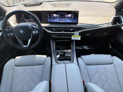 2026 BMW X5 — photo 14 view