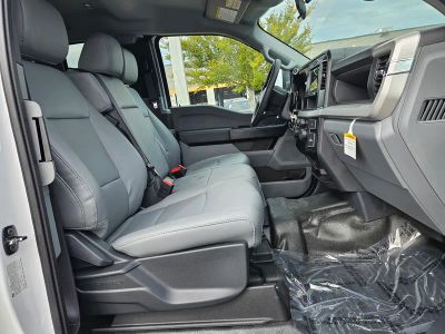 2026 Ford F-250SD — photo 34 view