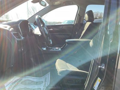 2019 Chevrolet Equinox — photo 9 view