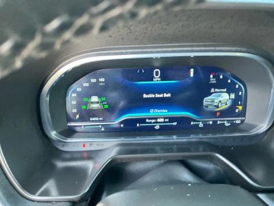 2024 Chevrolet Tahoe — photo 10 view