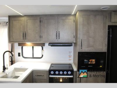 2026 Keystone RV Springdale Villa — photo 18 view