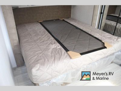 2026 Keystone RV Springdale Villa — photo 49 view