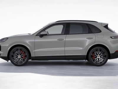 2026 Porsche Cayenne - Photo 2