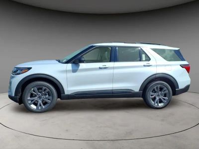 2026 Ford Explorer — side profile view