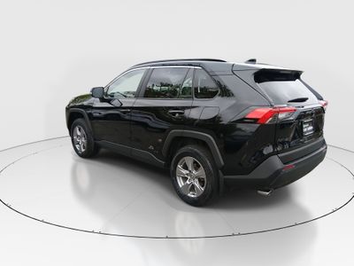 2025 Toyota RAV4 - Photo 5