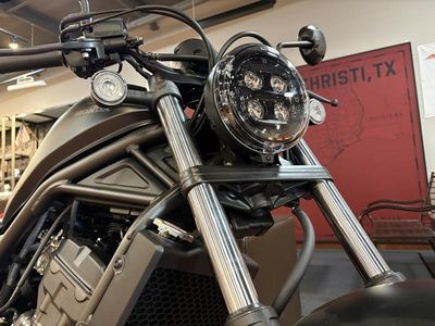 2025 Honda Rebel 300 - Photo 9