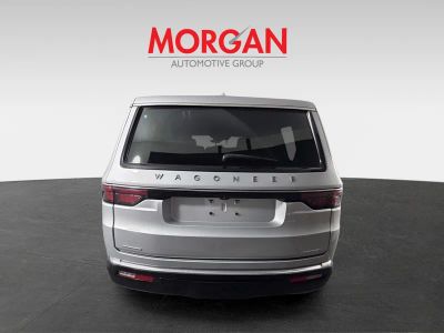 2022 Jeep Wagoneer — photo 7 view